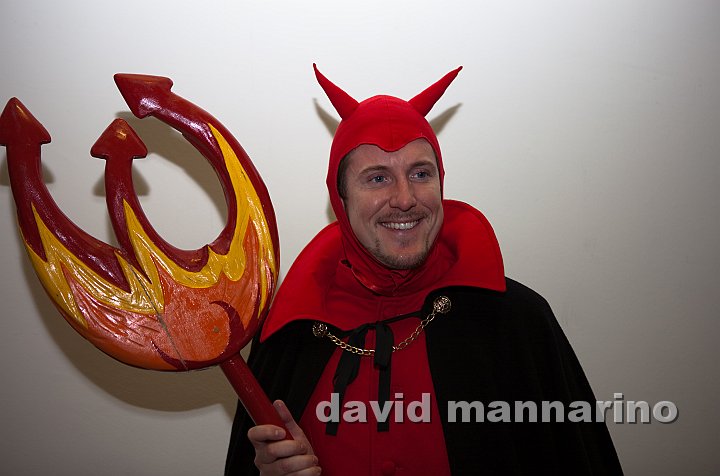 presentazione personaggi-7041.jpg